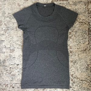 LuLuLemon Swiftly Tech Short Sleeve Shirt